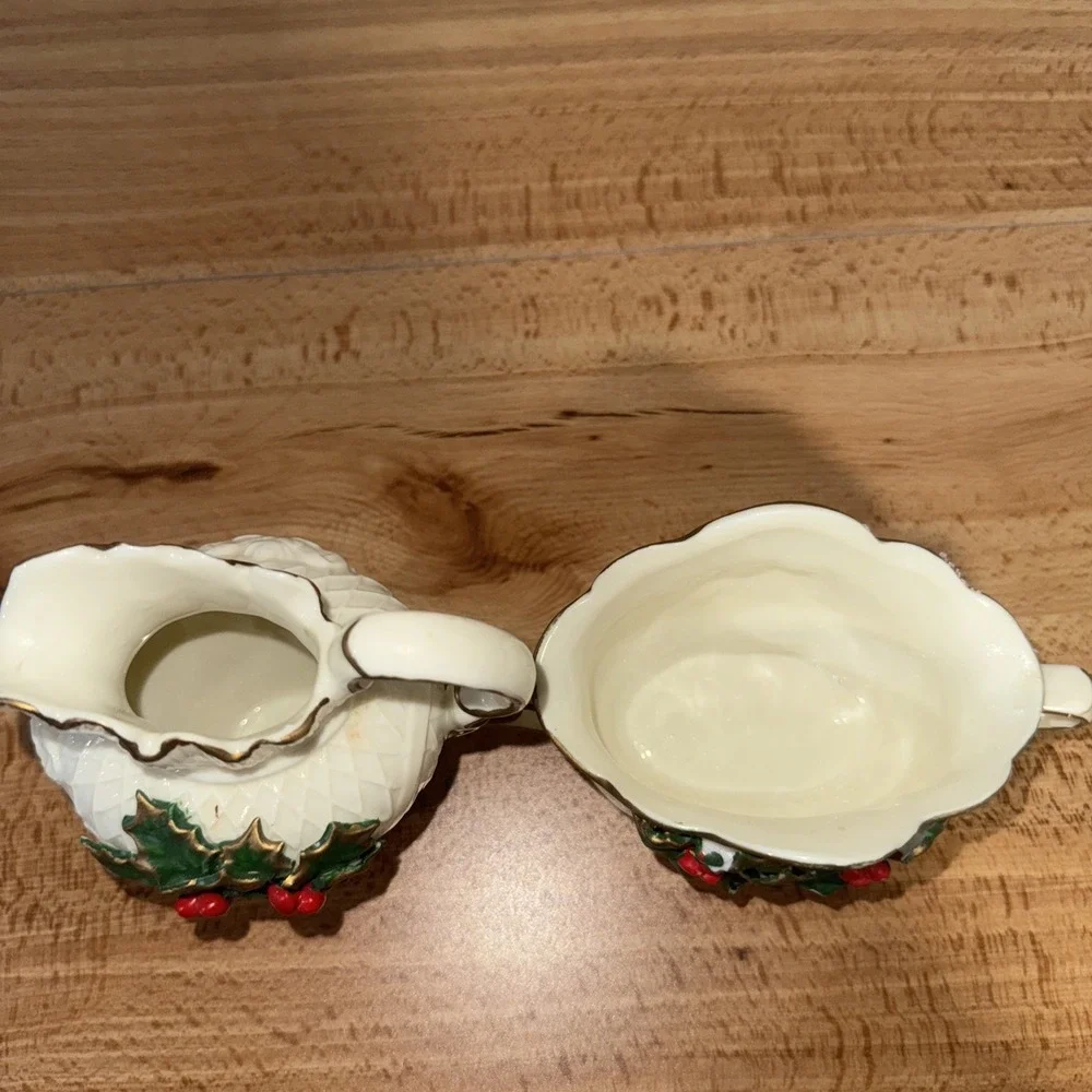 Ceramic Holiday Christmas Holly Berry Small Pitcher Creamer Sugar Set Vintage